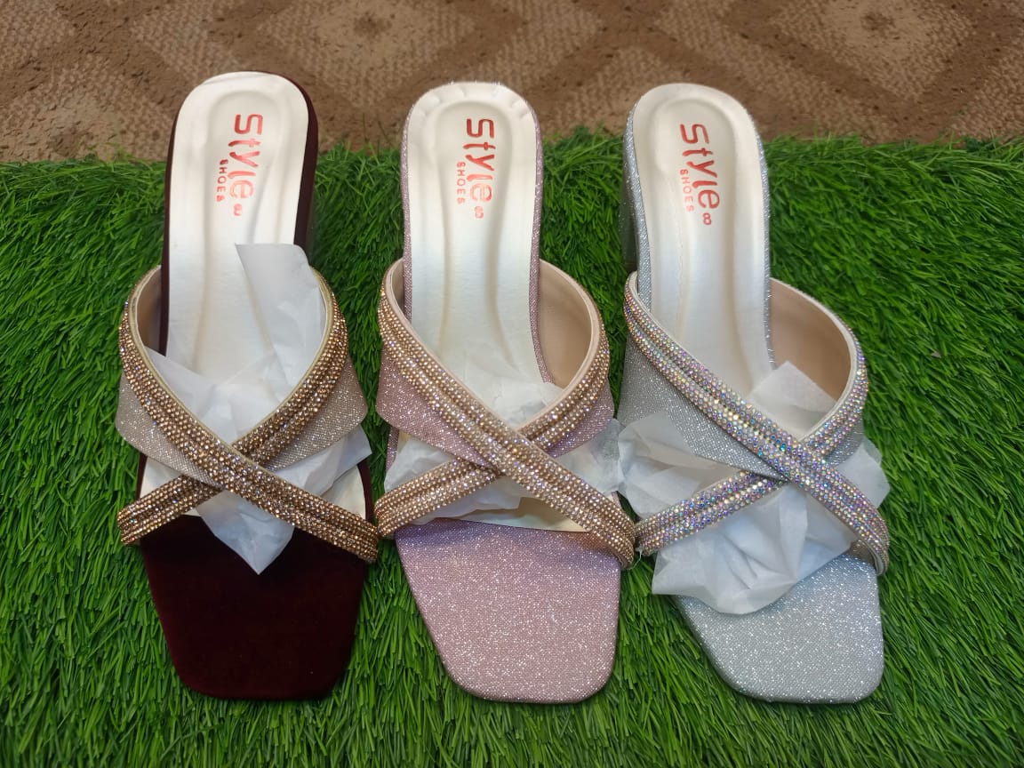 Heel chappal